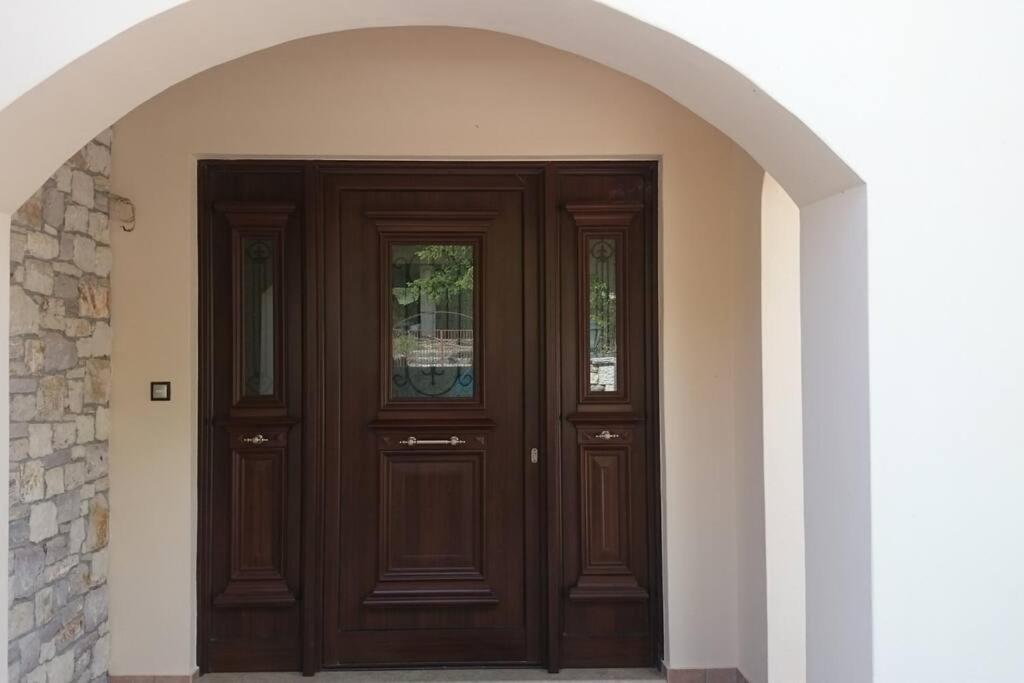 Villa Ria Калаврита Екстер'єр фото